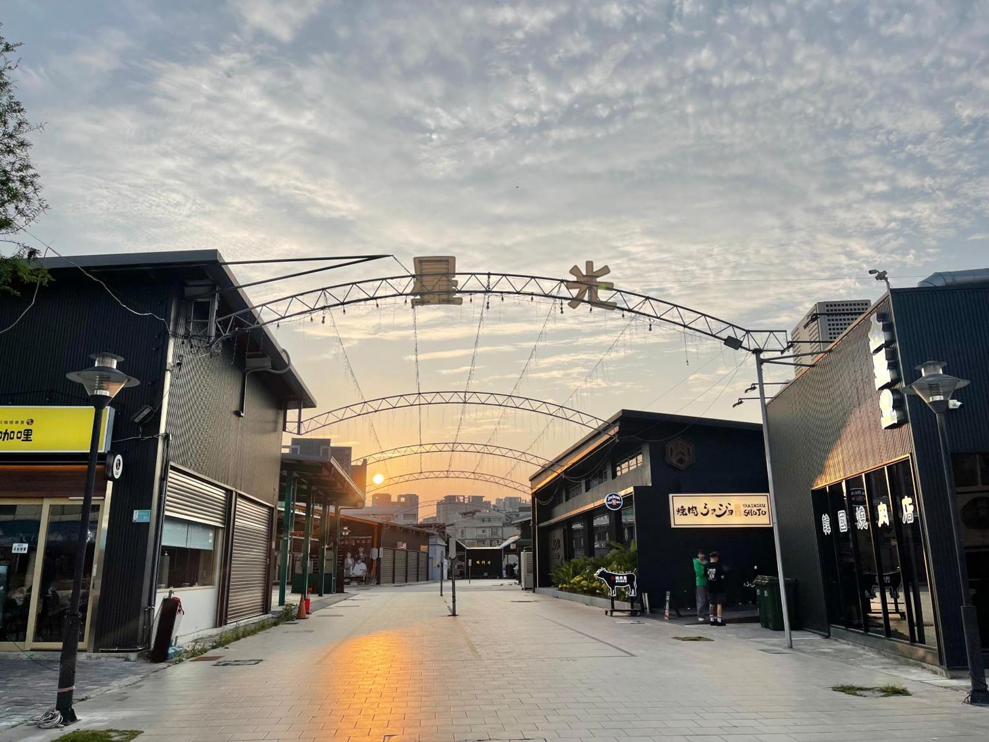 Moment Inn Tainan Exterior foto